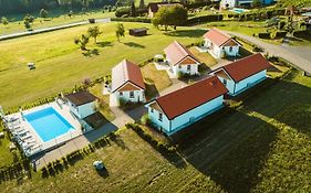 Gusto Lodges